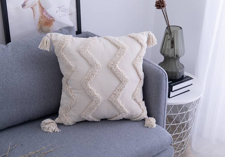 Tassels Decorated Cushion Cover in Moroccan Style