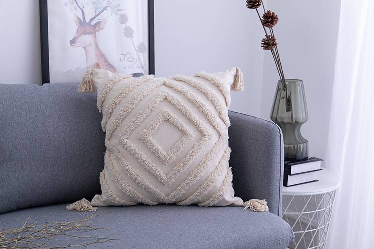 Tassels Decorated Cushion Cover in Moroccan Style